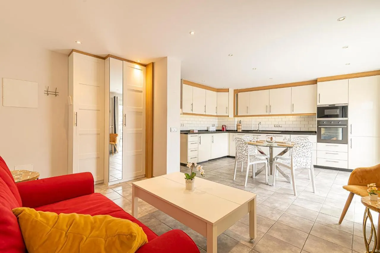 Penthouse Manureva By Pajarito Holidays 로스크리스티아노스
